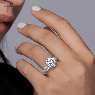 5 Carat Moissanite Ring Elegant