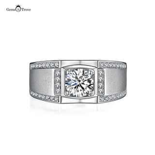 Classic Moissanite Diamond Ring