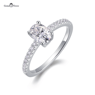 Timeless Oval Moissanite Sparkle Ring